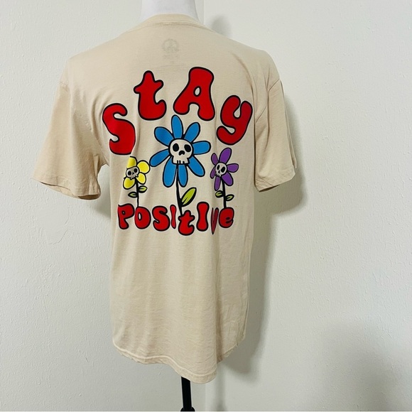 Peace of Mind Unisex Medium “Stay Positive” Colorful Everyday Shirt Beige & Red - Picture 4 of 6